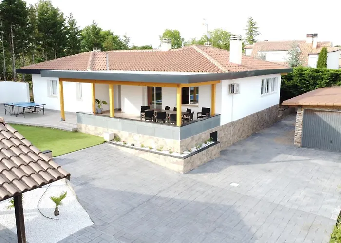 Chalet Oasis, Piscina, Barbacoa, Jardin, Amigos, Familia, Grupos, Casa, Villa
