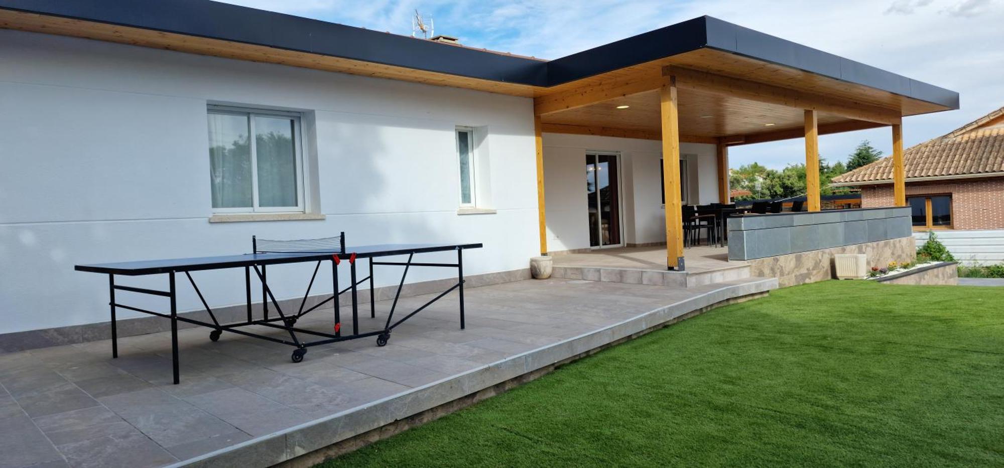 Oasis, Piscina, Barbacoa, Jardin, Amigos, Familia, Grupos, Casa, Nuevo Baztan