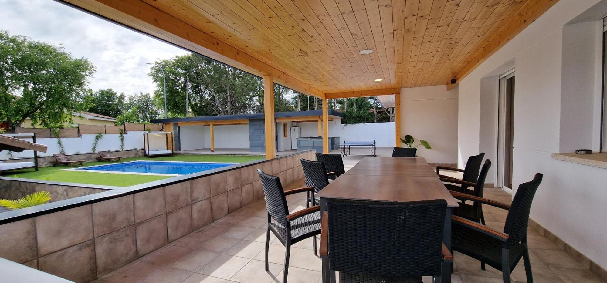 Oasis, Piscina, Barbacoa, Jardin, Amigos, Familia, Grupos, Casa, Nuevo Baztan